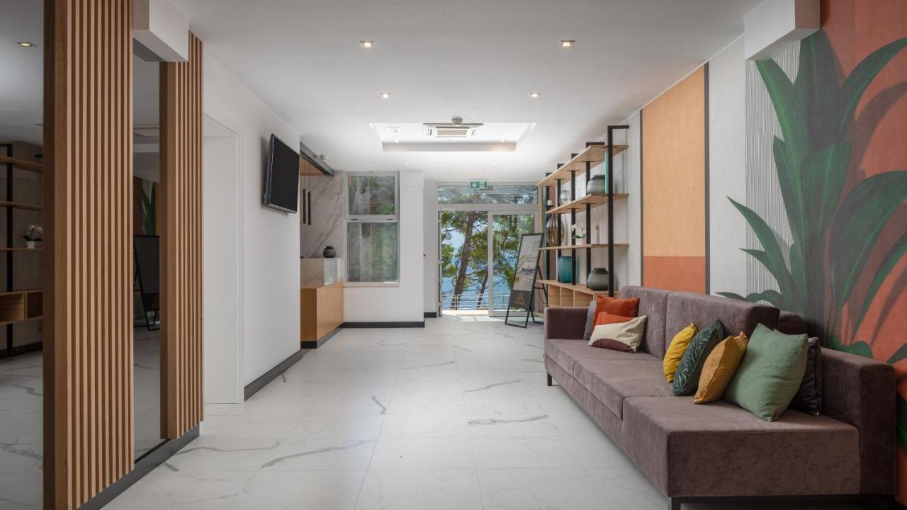 Noemia Apartments Baska Voda Bagian luar foto