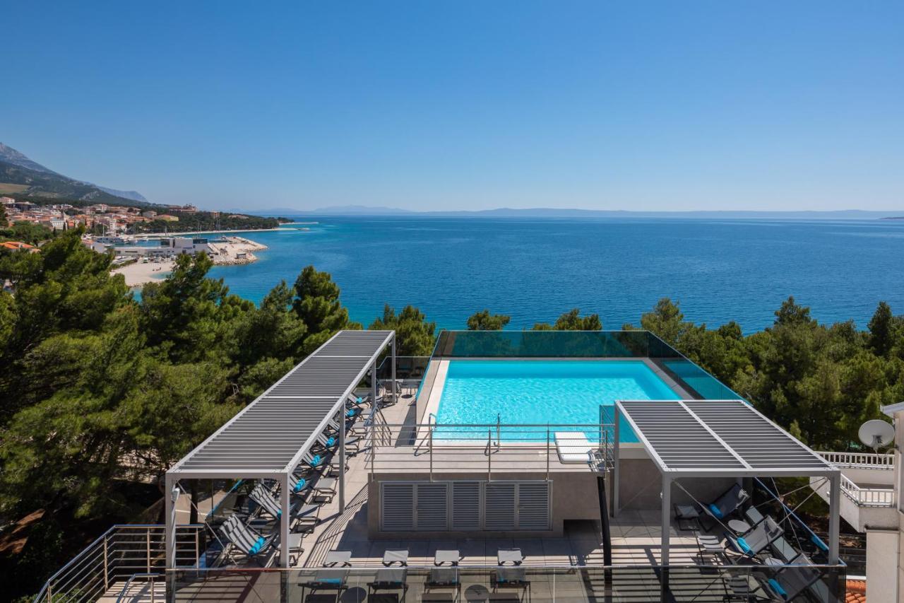 Noemia Apartments Baska Voda Bagian luar foto