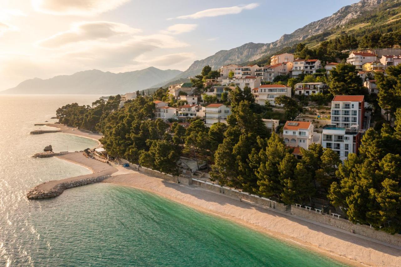 Noemia Apartments Baska Voda Bagian luar foto