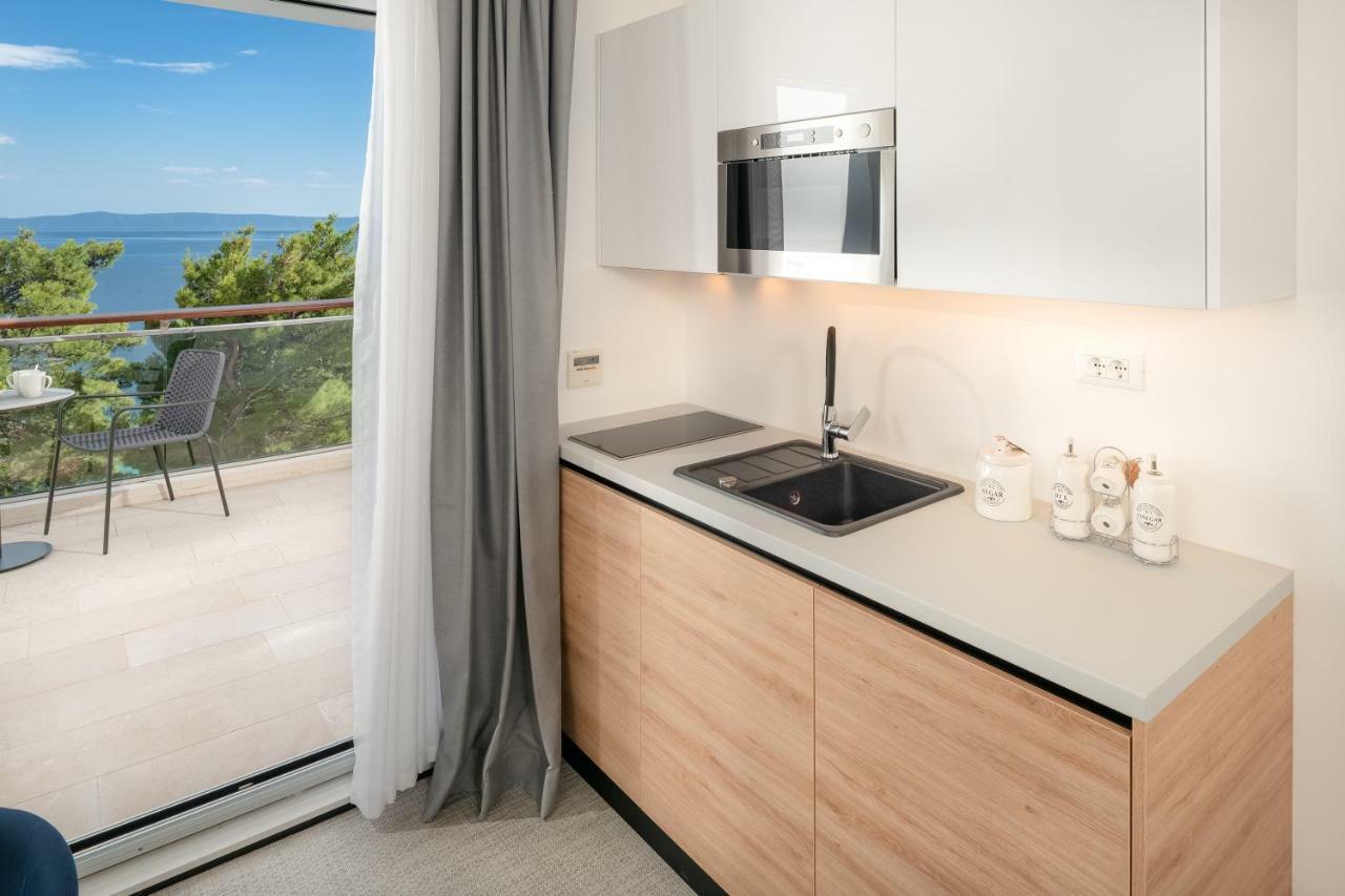 Noemia Apartments Baska Voda Bagian luar foto